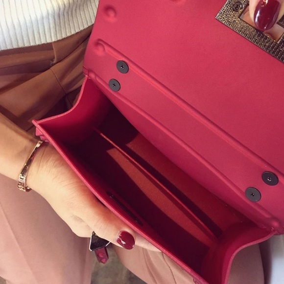 Gorgeous Fashion Bag / Clutch / Purse - Picture 4 of 7